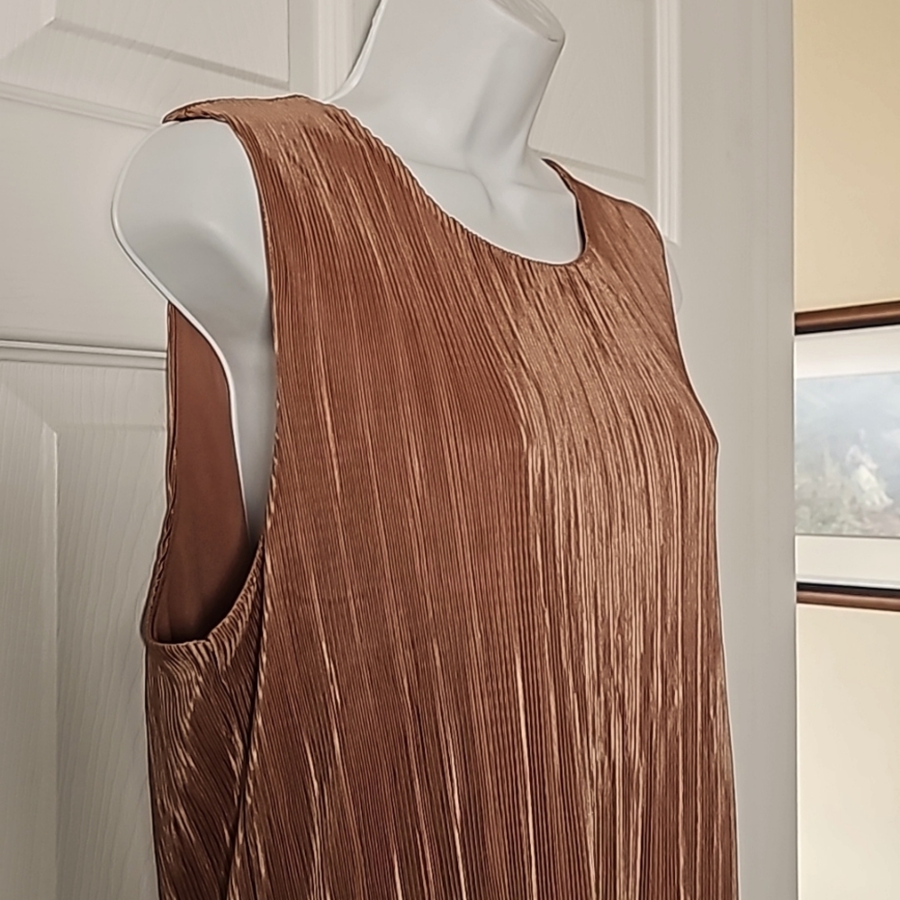 NWTs J. Crew Lined Plisse Sleeveless Top Sz. L
